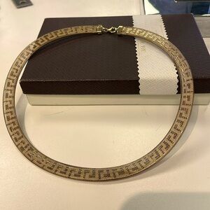 Mesh necklace 18k/750